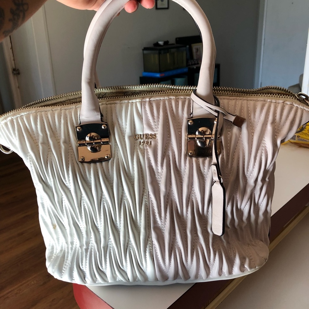 Guess bag - Picture 3 of 4